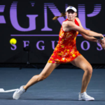 Elena Rybakina Wta Finalleri kariyerindeki ilk galibiyetini Maria Sakkari karşısında kazandı