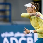 Elena Rybakina, Collins'i geçerek Abu Dhabi'de çeyrek finale yükseldi