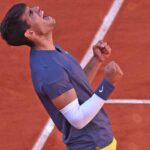 Alcaraz, beş setlik Roland Garros yarı final geriliminde Sinner'ı yendi
